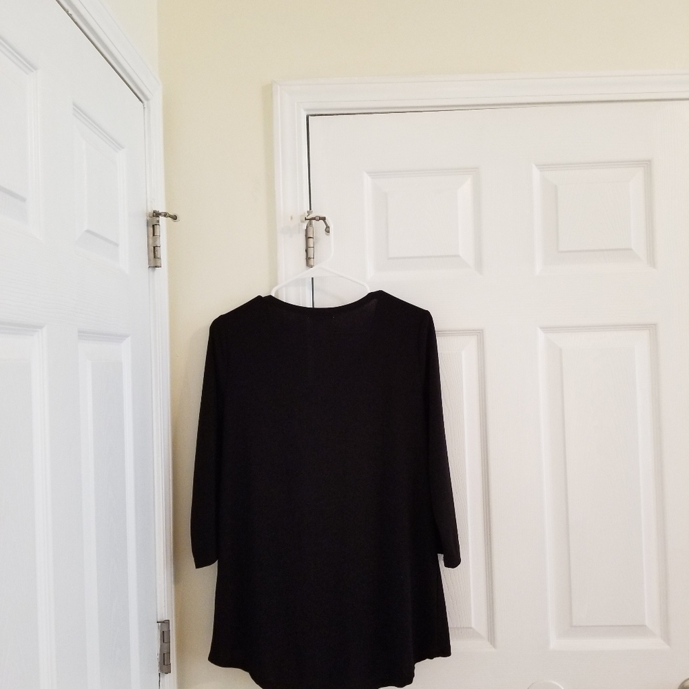 89th & Madison women's black blouse